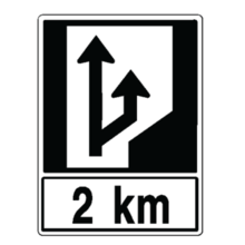 PASSING LANE 2 km AHEAD