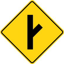 INTERSECTION 3 - WAY UNCONTROLLED