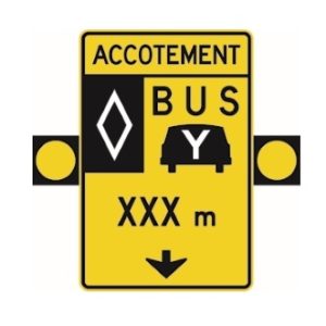 Signal avancé de voie réservée sur accotement