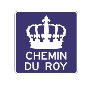 Panneau d'acheminement vers la route ou le circuit touristique