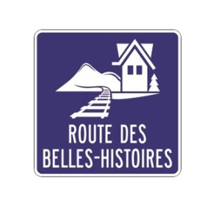 Panneau d'acheminement vers la route ou le circuit touristique