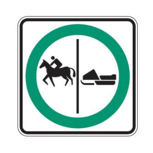 Trajet obligatoire séparé pour motoneigistes et cavaliers