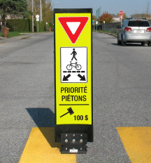 Balise PED-ZONE pour traverse piétonnière Jaune-Vert